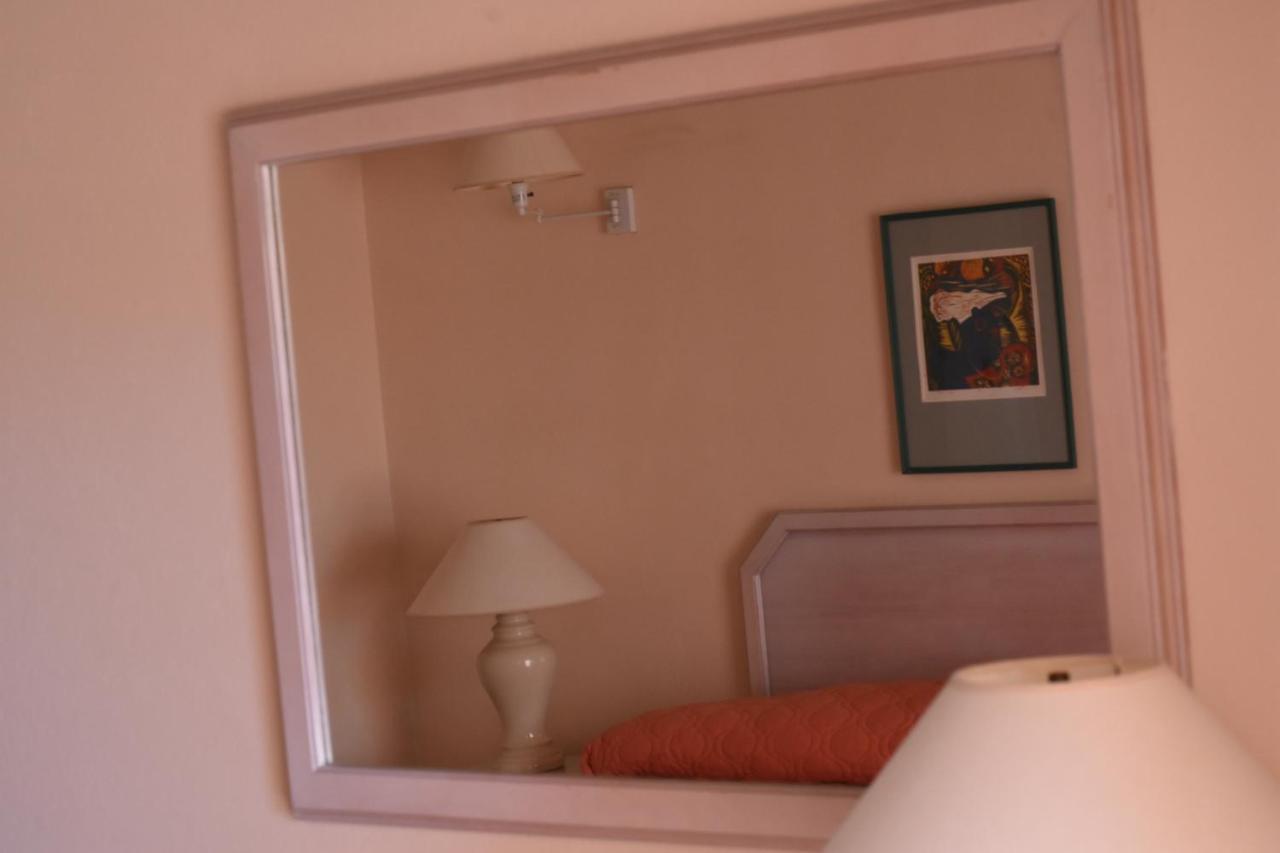 Hotel Pommarine Bridgetown Eksteriør bilde