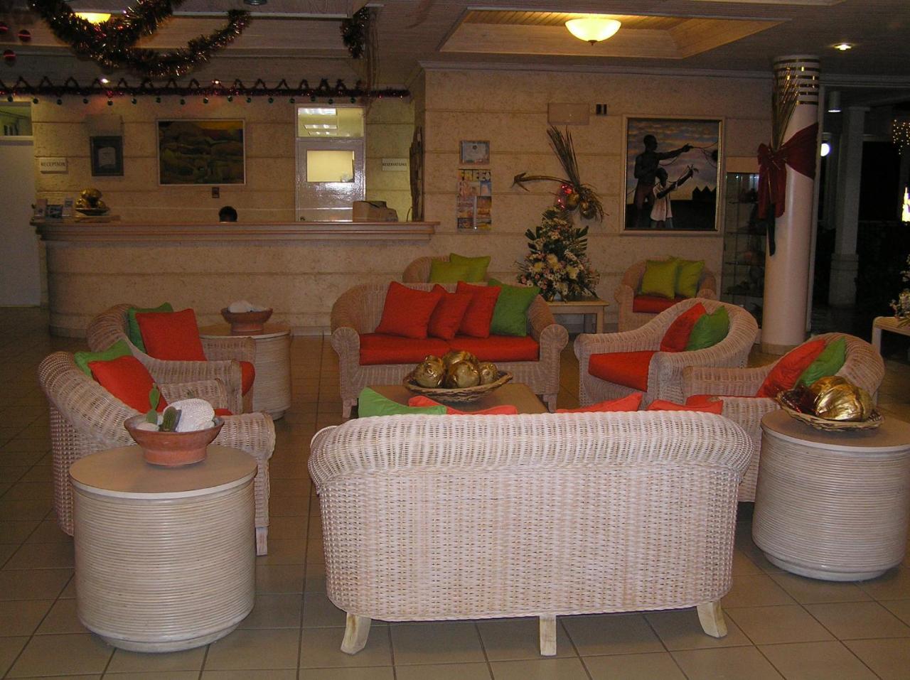 Hotel Pommarine Bridgetown Eksteriør bilde