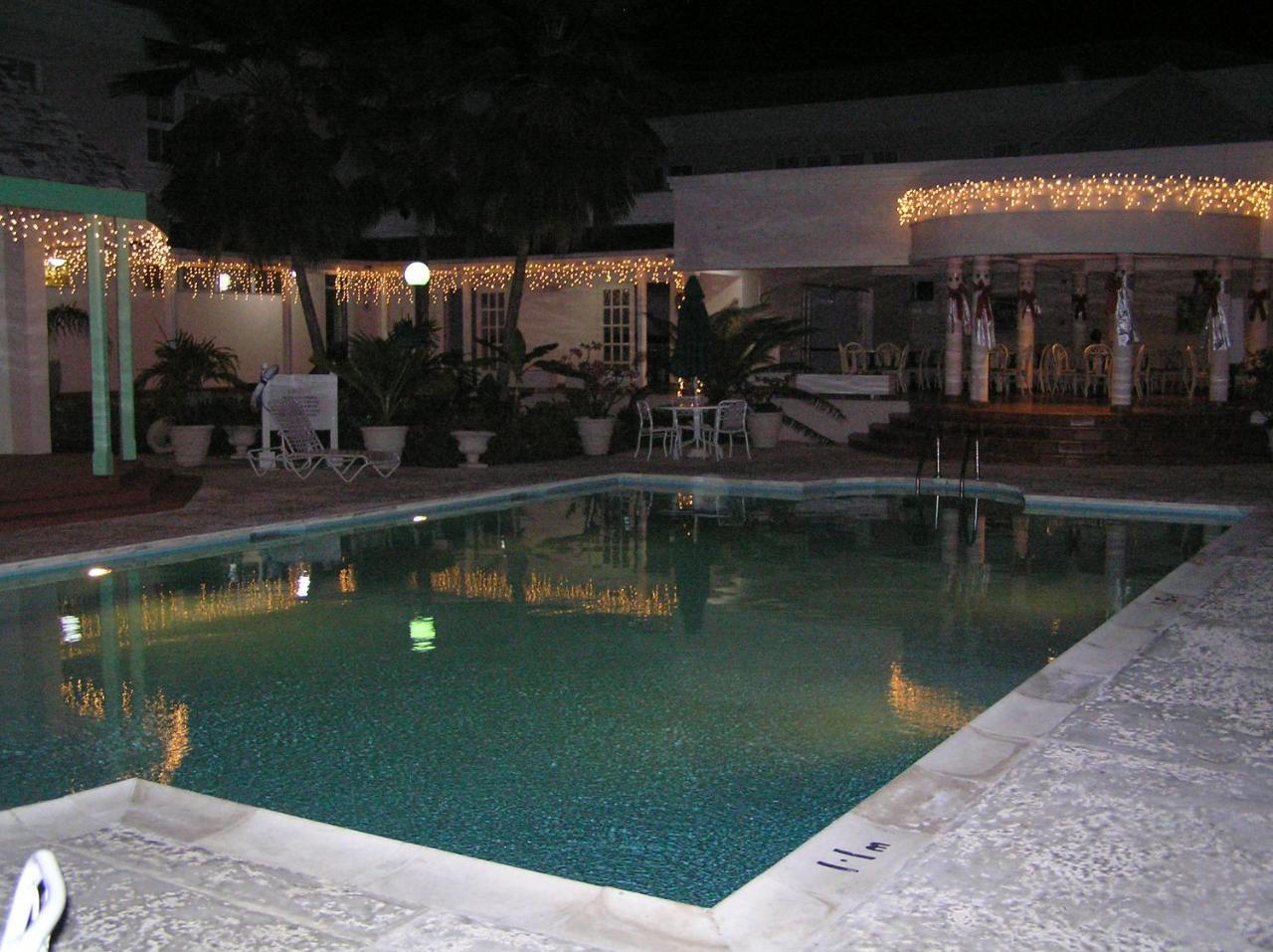 Hotel Pommarine Bridgetown Eksteriør bilde