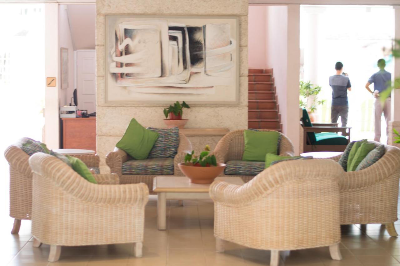 Hotel Pommarine Bridgetown Eksteriør bilde