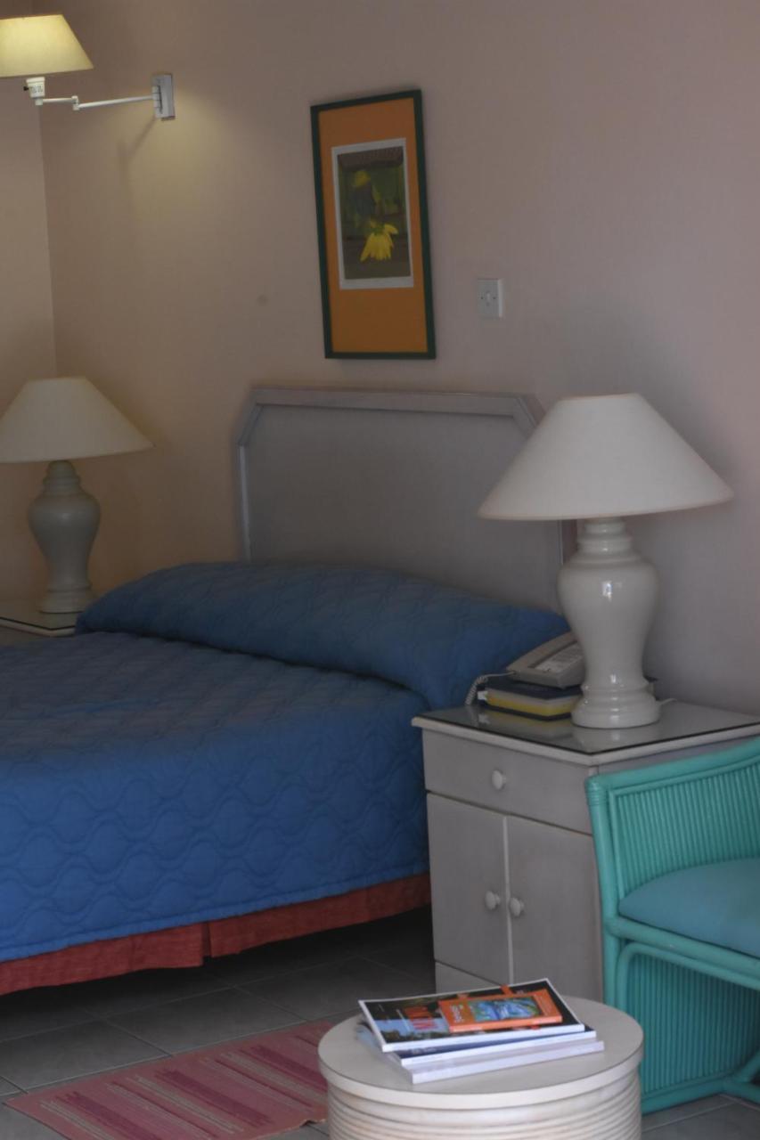 Hotel Pommarine Bridgetown Eksteriør bilde